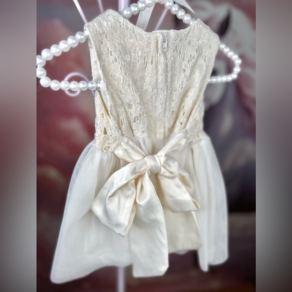 NEW baby girl dress. Perfect for baptisme. 3-6 months - Picture 3 of 5